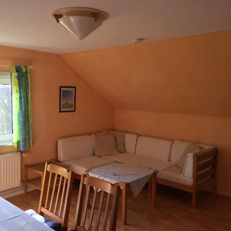 Drei Personen-appartement - #109476 Apartamento *